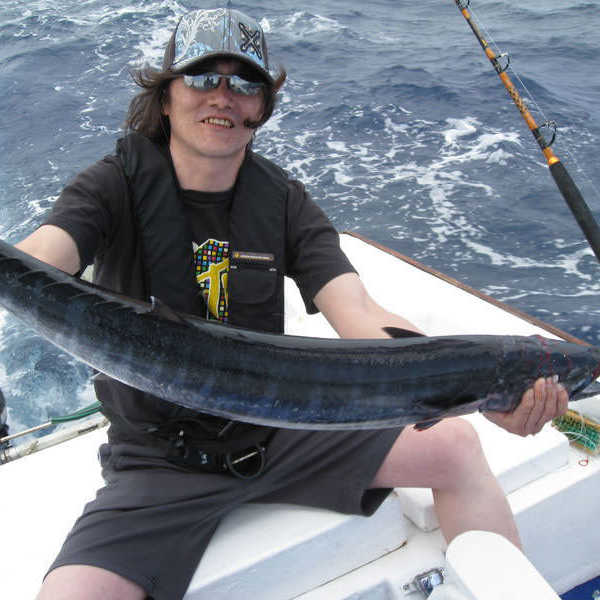 投稿写真／ザンジバルの海で大物釣りにチャレンジ。13kgのワフーをキャッチ。