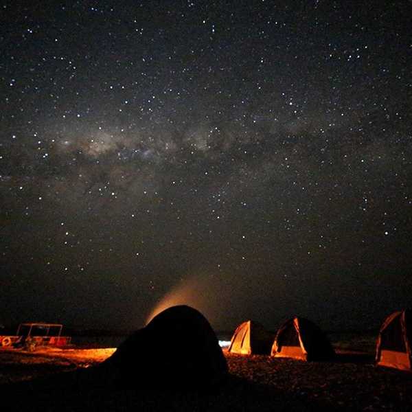 満天の星空下でのキャンプ／お客様の投稿写真です。