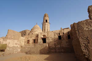 ダクラ・オアシスの歴史地区、アル・カスルのモスク
