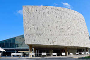 図書館としてだけではなく、小さな博物館としても見ごたえのある新アレクサンドリア図書館