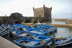 「海の門」と呼ばれる、港の防衛のための塔