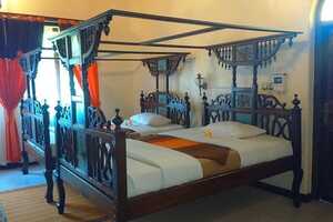 タウシ・パレス・ホテルの画像