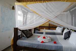 ゼンジ・ホテルの画像