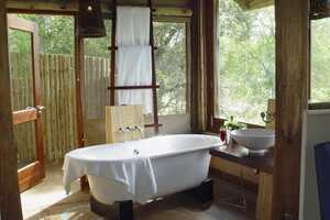 ライノ・ポスト・サファリ・ロッジ、ライノ・ウォーキング・サファリ＝プレイン・キャンプの画像の画像3