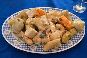 白身魚のムニエル『Bacalhau gomes de sa（バカラウゴメサ）』
