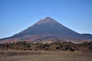 島がまるごと活火山のフォゴ島