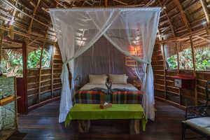 ンガガロッジの室内