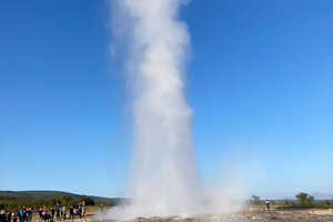 活動的なストロックル間欠泉。