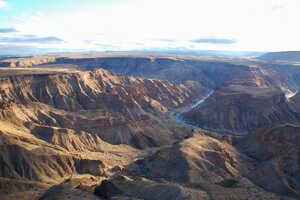 グランドキャニオンに次ぐ世界第2の大渓谷フィッシュ・リバー・キャニオン