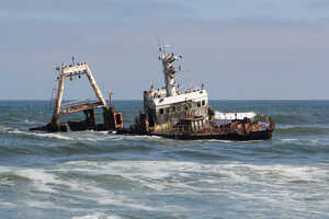 ナミビア沿岸には多くの座礁船が見られます