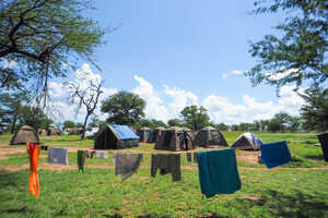 昼間はキャンプサイトで洗濯や昼寝も