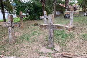 シュバイツァー博士の墓碑