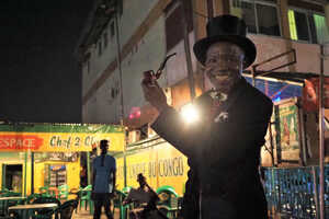 ブラザビルやキンシャサではサプールに出会えるかも！