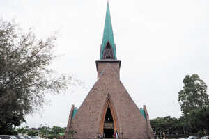 ブラザビルのサンアン教会