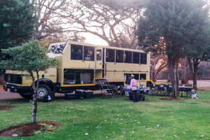キャンプの旅に必要なあらゆるものを積んで走ります
