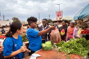 チョングウェ野菜市場