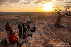 ボツワナの大サバンナに囲まれながら夕日を眺める絶景スポット 